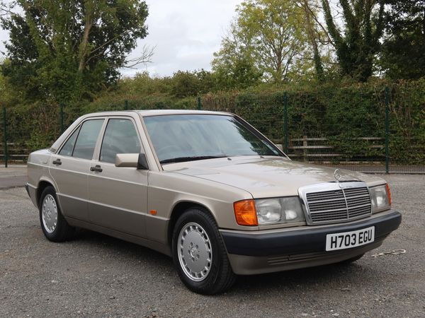 1990 Mercedes-Benz 190E 2.0