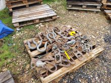 Image of Pallet of Shackles & Lifting Clutch