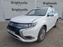 Image of MITSUBISHI OUTLANDER EXCD SAFETY PHE Estate