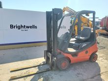 Image of Linde H18T-03 Gas Forklift