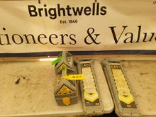 Image of 2x Cat Scanners & 2x Gennys