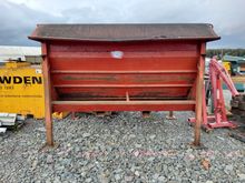 Image of Portequip Bull Feeder