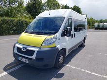 Image of PEUGEOT BOXER 335 L3H2 HDI Ambulance