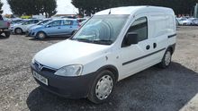 Image of VAUXHALL COMBO 2000 CDTI Car Derived Van