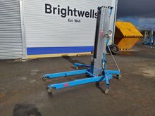 Image of Genie SLA20 Material Lift