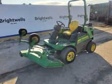 Image of John Deere 1670 Outfront Mower