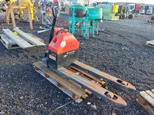 Image of Howard Handling EP Electric Pallet Truck