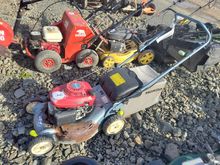 Image of Honda Izzy Pedestrian Mower