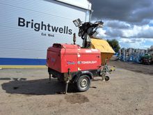 Image of Tower Light BLED1-1557 Vt Hybrid LED Lighting Tower