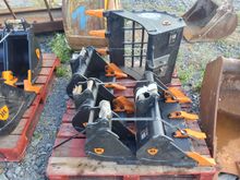 Image of U10 Bucket Set: 150mm, 300mm, 450mm, 600mm & Riddle Bucket