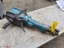 Image of Makita Breaker
