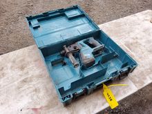 Image of Makita BHR262 Rotary Hammer Drill