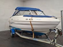 Image of 2000 Rinker 182 Speedboat