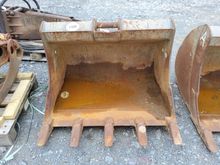 Image of Miller 43" 8T Bucket