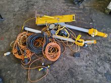 Image of Qty of Work Lighting and Cabling