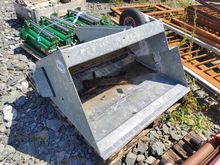 Image of Mantilers BSL 350 Sand Spreader Attachment