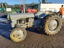 Image of Massey-Harris-Ferguson 2wd Tractor