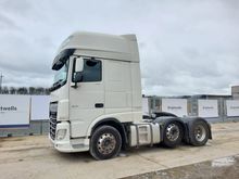 Image of DAF XF 530 Mid Lift Tractor Unit
