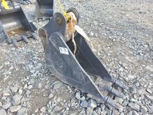 Image of Bucket 1ft Wide, 45mm Pins, 145mm Ears, 245mm Centres