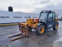 Image of JCB 525-60 Hi Viz Compact Telehandler