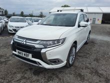 Image of MITSUBISHI OUTLANDER 4HS PHEV CVT Estate