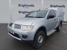 Image of MITSUBISHI L200 4LIFE CLUB CAB DI-D Pick-up