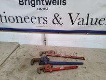 Image of 3x Stilsons