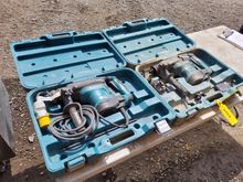 Image of Makita HR3210C Rotary Hammer Drill