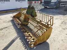 Image of Width:124in; Weed Bucket