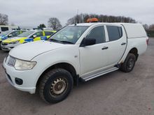 Image of MITSUBISHI L200 4LIFE LB DCB DI-D 4X Pick-up