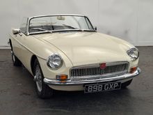 Image of 1963 MGB Roadster