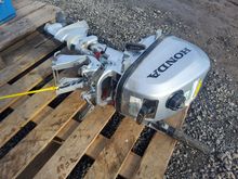 Image of Honda BF4 Outboard Engine