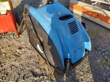 Image of Panther Steam Cleaner