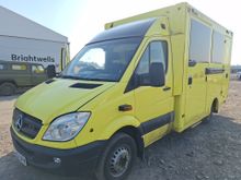 Image of MERCEDES-BENZ SPRINTER 519 CDI Ambulance