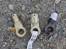 Image of 3x Tow Eyes