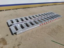 Image of 6T Serrated Aluminium Trailer Ramps