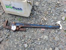 Image of 48" Pipe Grips