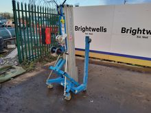 Image of Genie SLA-15 Material Lift