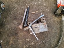 Image of Manual Groves