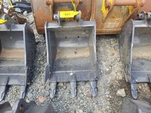 Image of 450mm Bucket, 35mm Pins, 110mm Ears, 135mm Centres