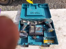 Image of Makita Drill Driver Set, 2x Drills, 1x Battery, 1x Charger