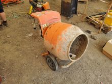 Image of Belle 140V Electric Cement Mixer