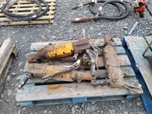 Image of 5x Various Breakers