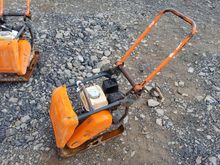 Image of Belle LC3251 16inch Petrol Compaction Plate