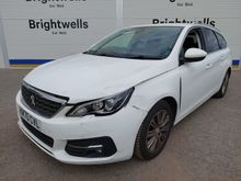 Image of PEUGEOT 308 ALLURE DIG SW PTECH S Estate