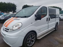 Image of NISSAN PRIMASTAR DCI 115 SE SWB Van With Side Windows