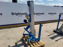 Image of Genie SLA-10 Material Lifts