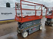 Image of SkyJack SJIII - 3226 Electric Scissor Lift