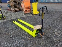 Image of Pramac Lifter Pallet Truck