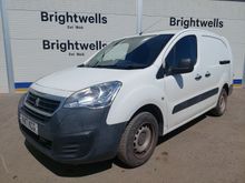 Image of PEUGEOT PARTNER 750 SE L2 BLUE HD Panel Van